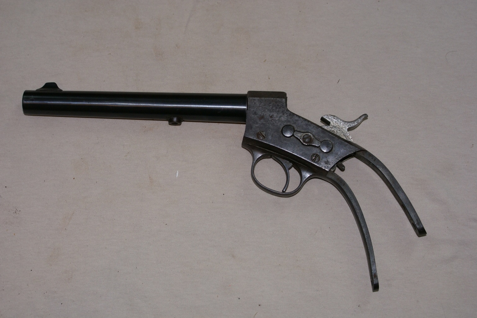 RB-Pistol-1.jpg